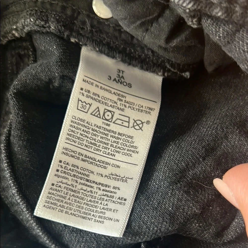 NWOT Old Navy Straight Adjustable Waist Black Wash Denim Pants Jeans 3T​​